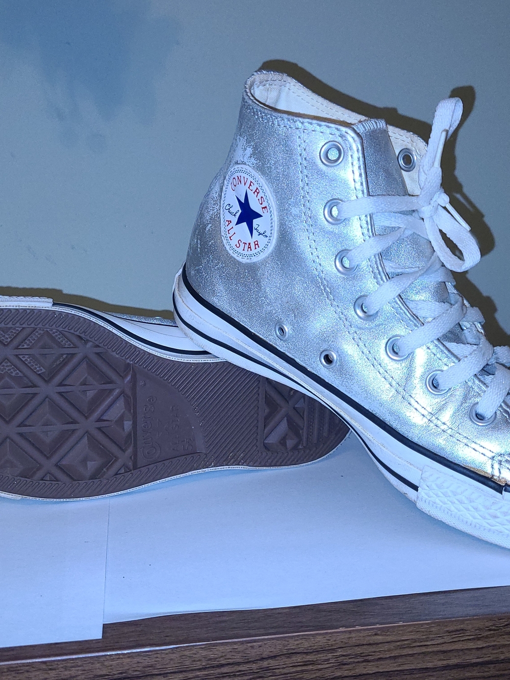 Converse Chuck Taylor All Star Hi 5.5M, 7.5 W Metallic Silver Shoes UNIS  PREOWN